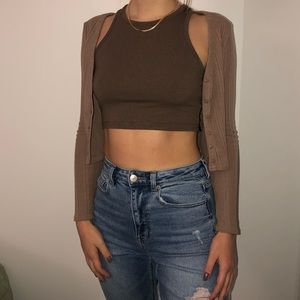 Brown crop sweater with buttons